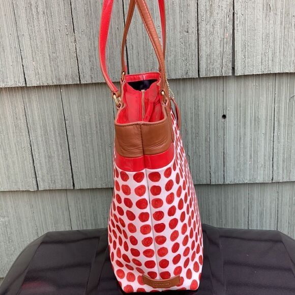 Coach Vintage Retro Tote & Wallet Wristlet 2-Piece Set - Picture 5 of 15